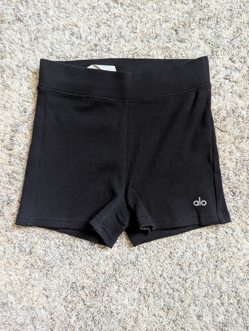 alo Goddess Ribbed High Waist Hot Short